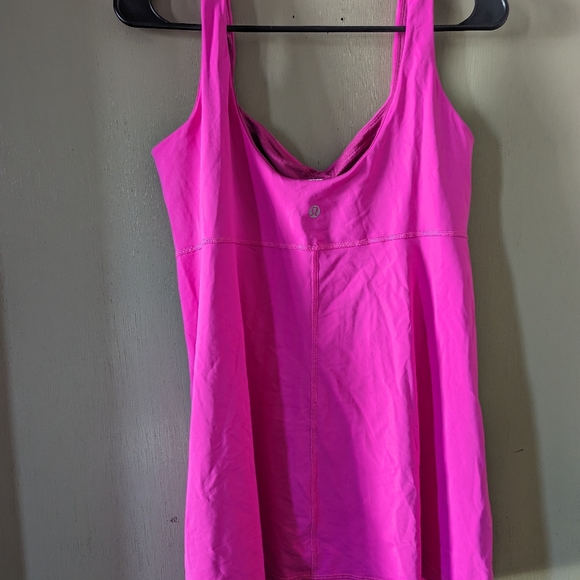Lululemon Aria Tank top - Picture 4 of 4